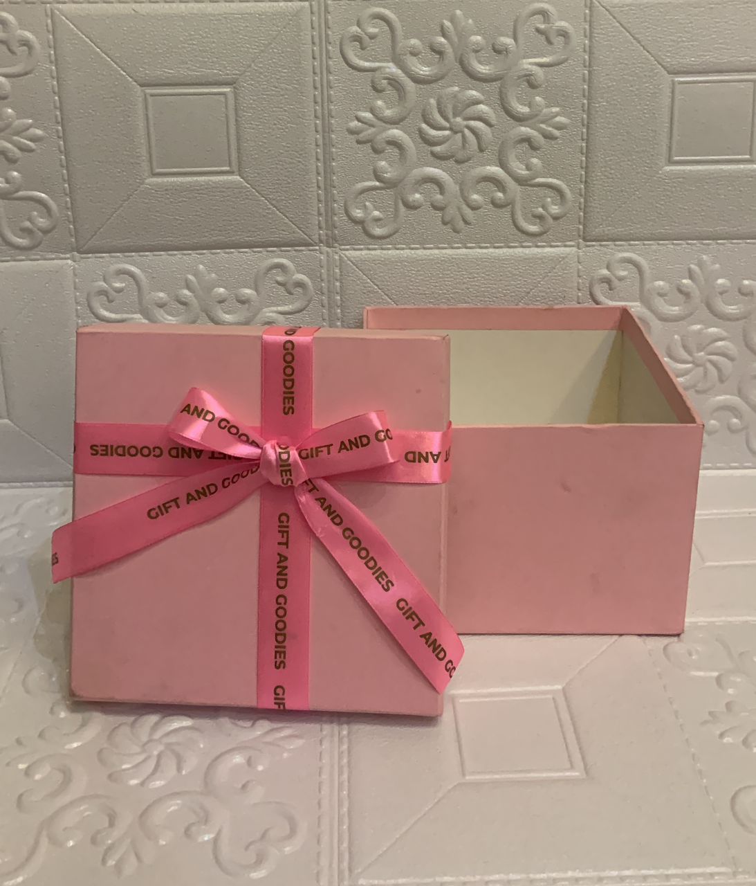Gift Box 10